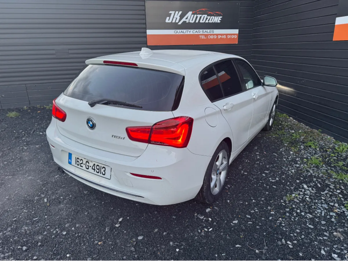 BMW 1-Series 118D AUTO - Image 4