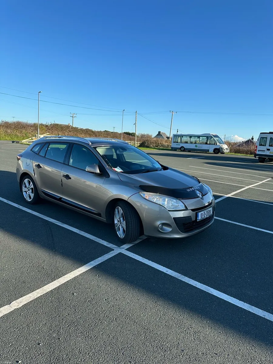 Car Renault Megan automatic transmission - Image 3