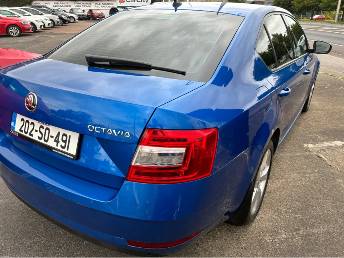 Skoda Octavia 1.6 SE DRIVE TDI 115PS 5DR - Image 6