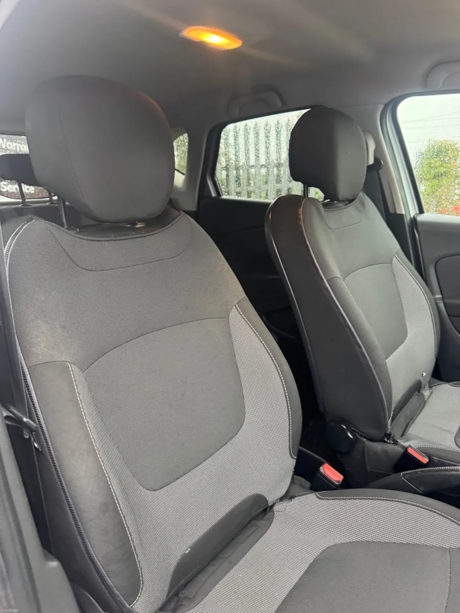 Renault Captur 2016 diesel 1.5 intense - Image 4