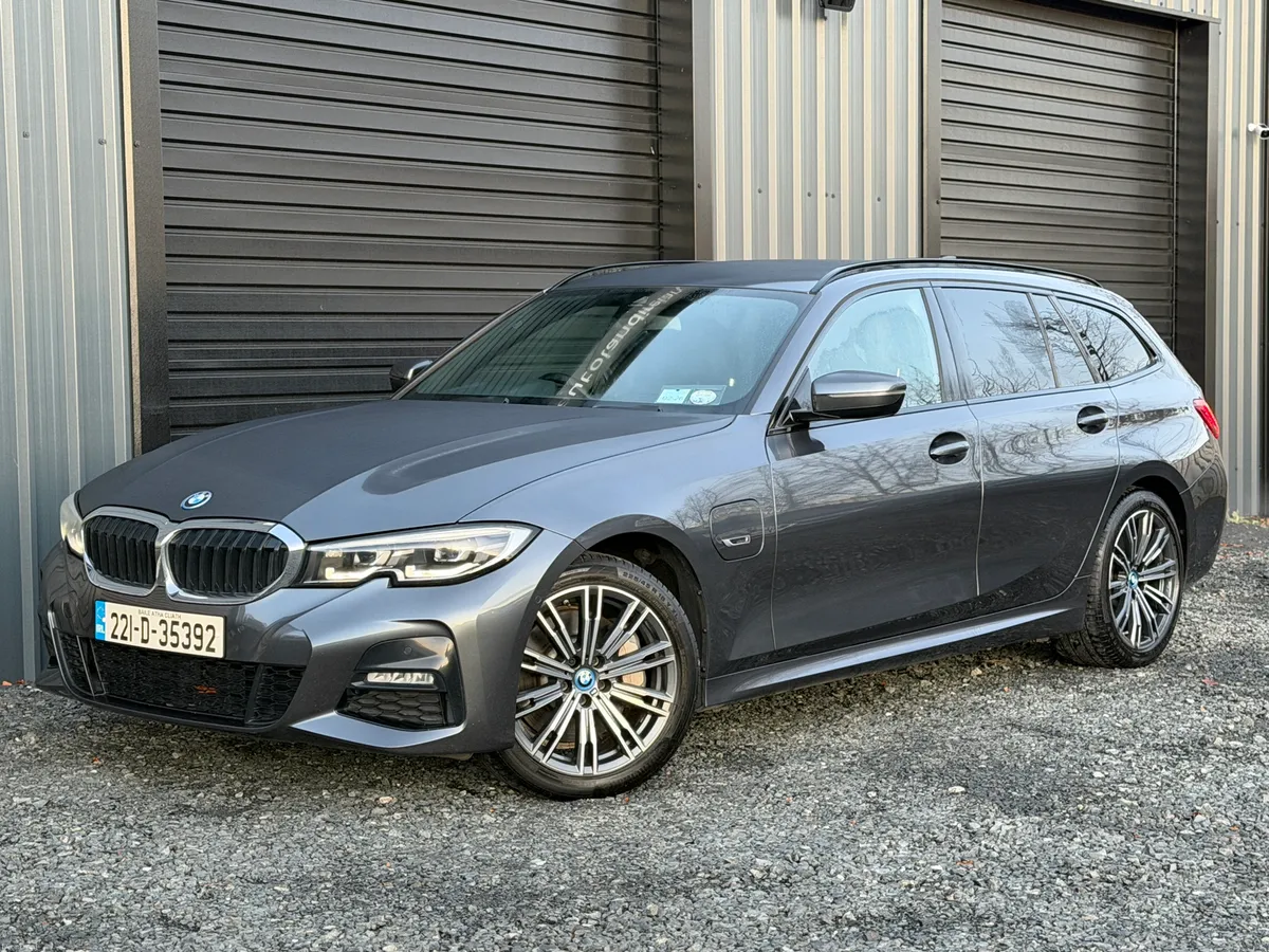 BMW 3-Series M-Sport 2022 Touring - Image 1