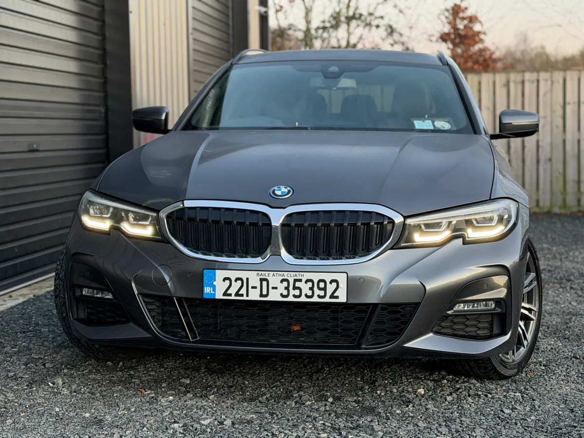 BMW 3-Series M-Sport 2022 Touring - Image 2