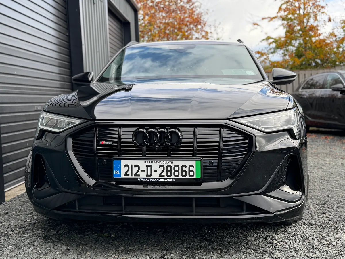 212 Audi Etron Black Edition 55 Quattro - Image 2