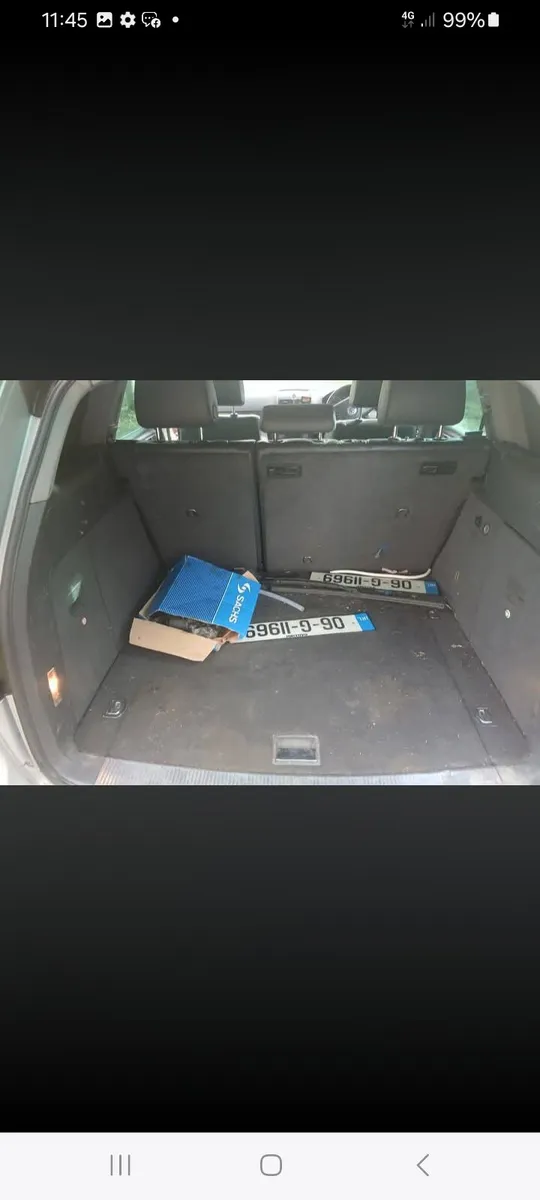 Volkswagen touareg 4x4.5 Automatic - Image 3