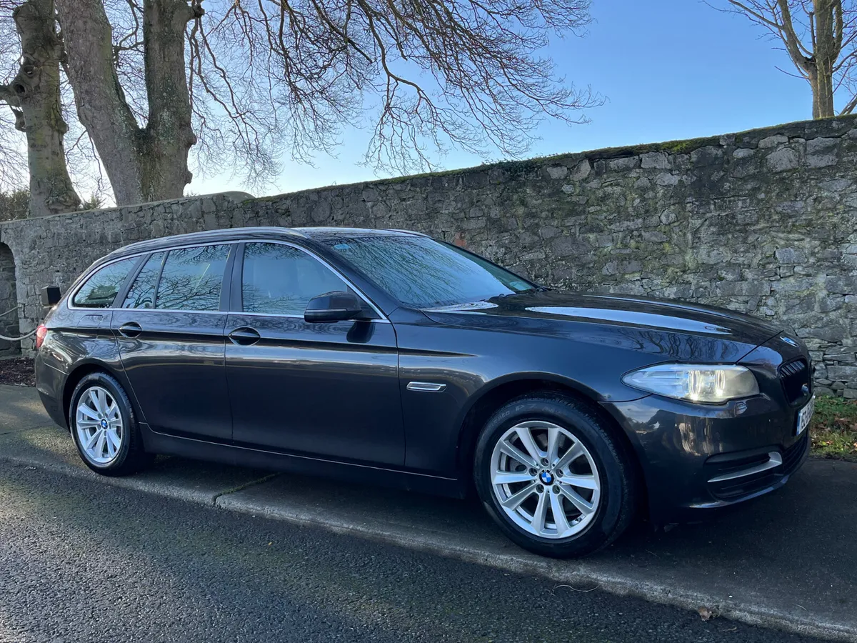 BMW 518D SE TOURING - Image 1