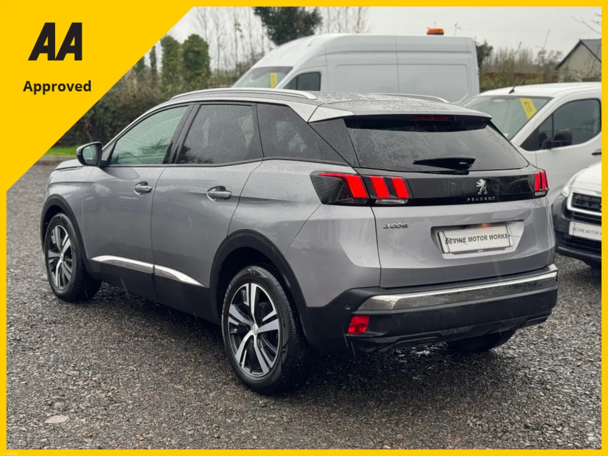 Peugeot 3008 ALLURE BLUEHDI S/S - Image 3