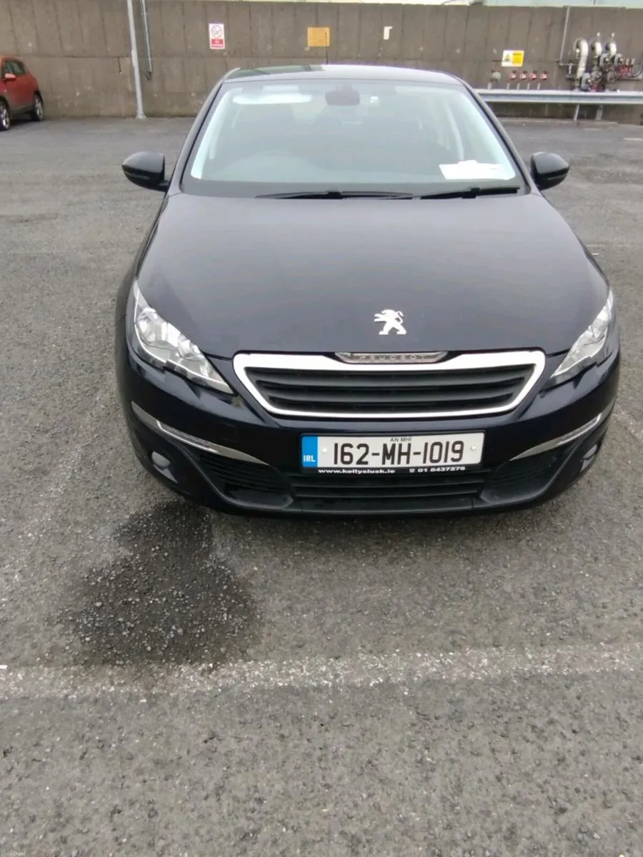 Peugeot 308 - Image 1