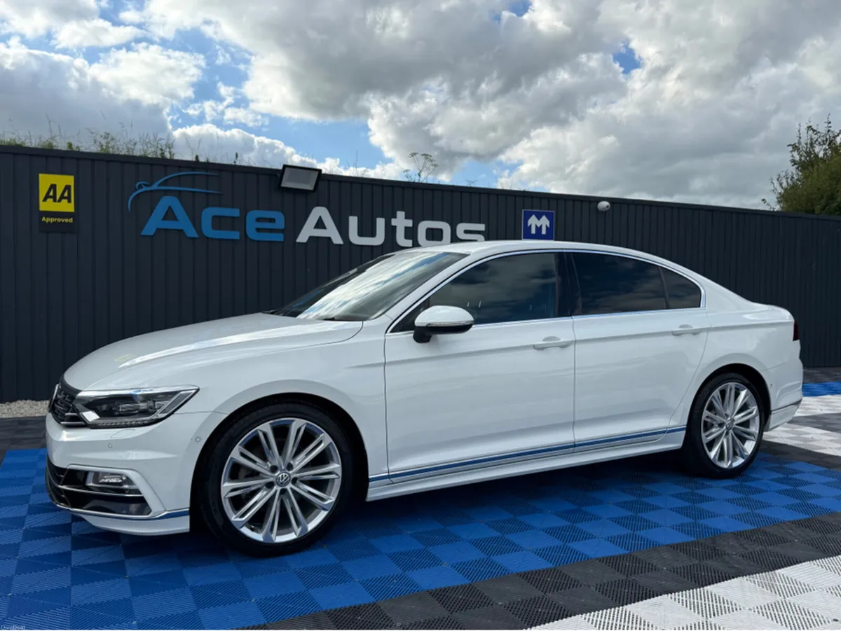 Volkswagen Passat **ON HOLD** R-LINE - 2.0L PETROL - Image 4