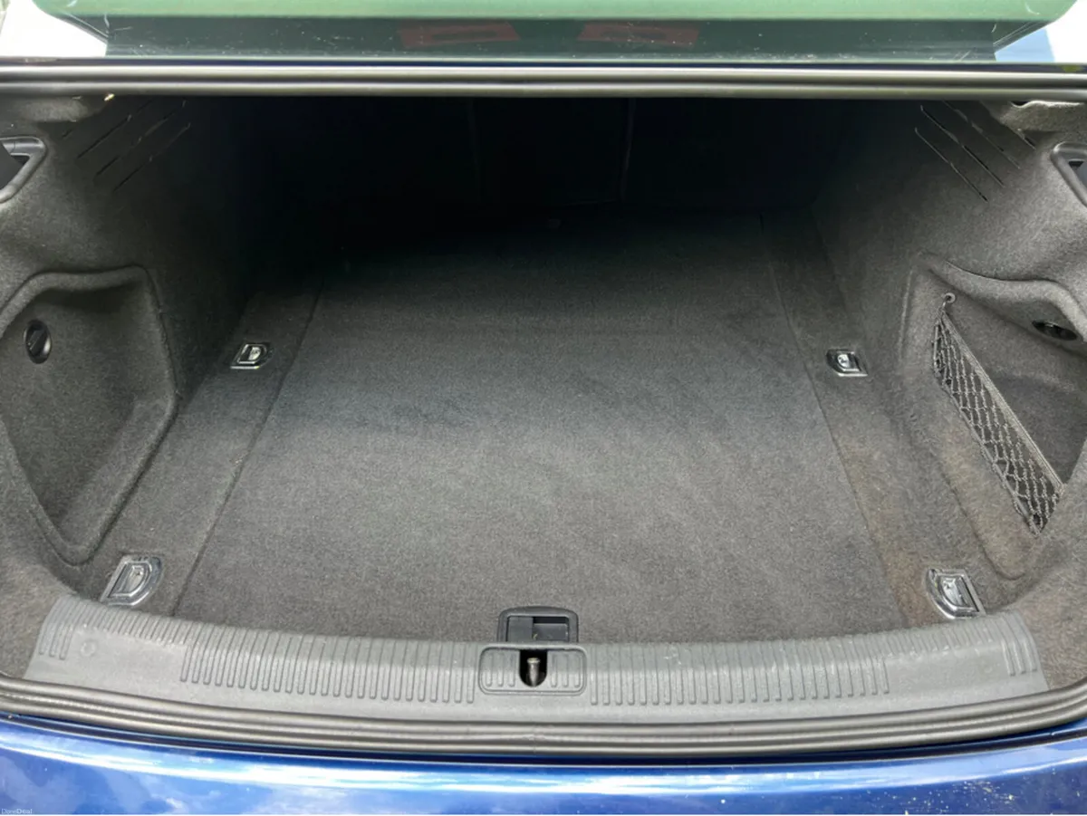 Audi A4 2018 SE SPORT LIMOUSINE 2.0 TDI 150BHP 4DR - Image 4