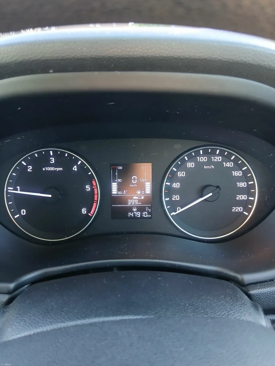 Hyundai i20 2015 - Image 2