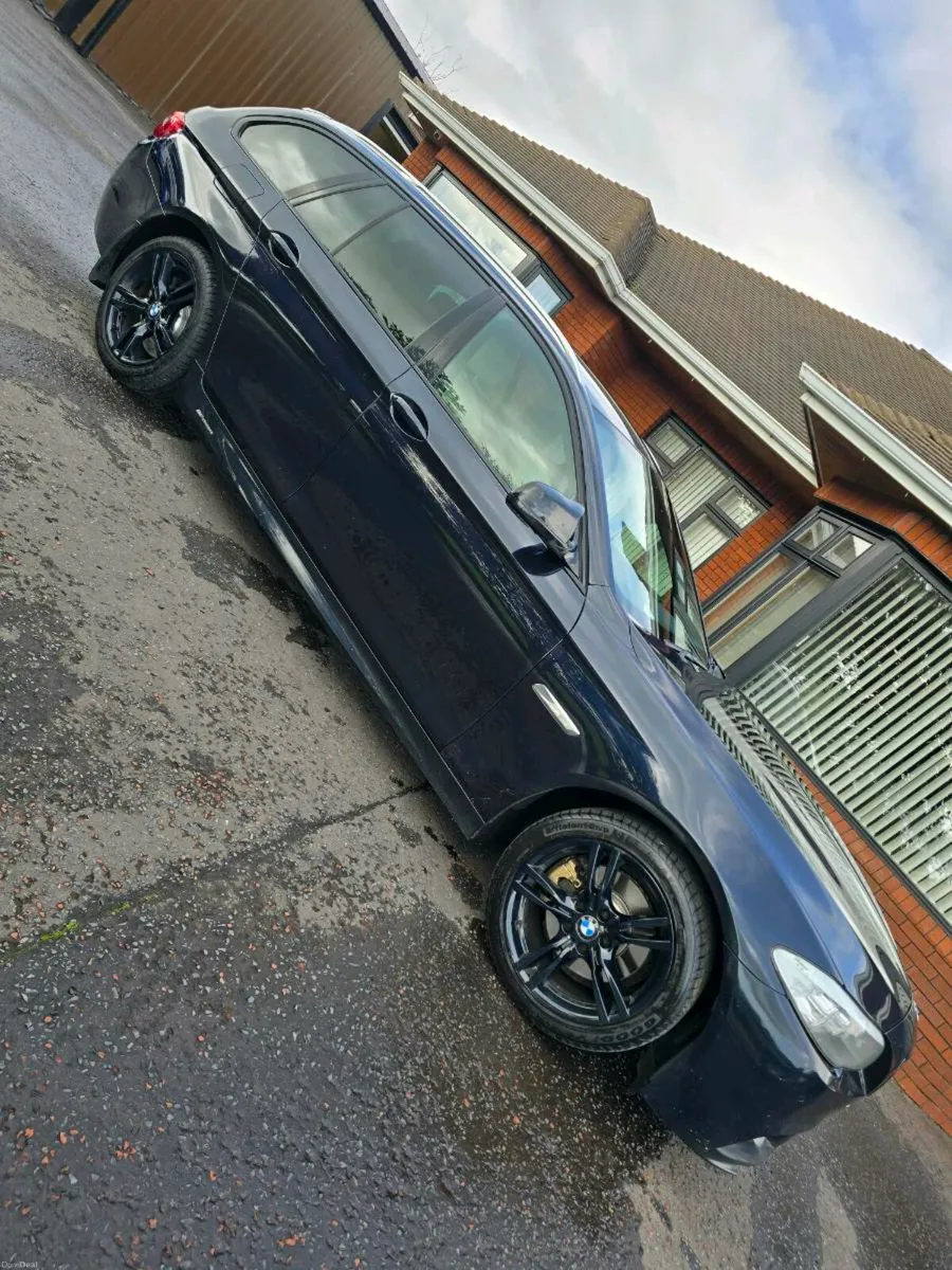 BMW 520D TOURING - Image 4