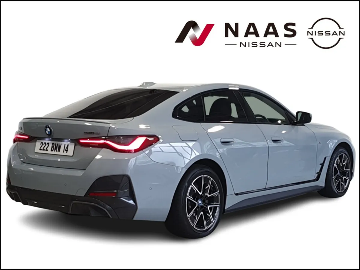 BMW i4 EDRIVE40 M SPORT (222) - Image 4