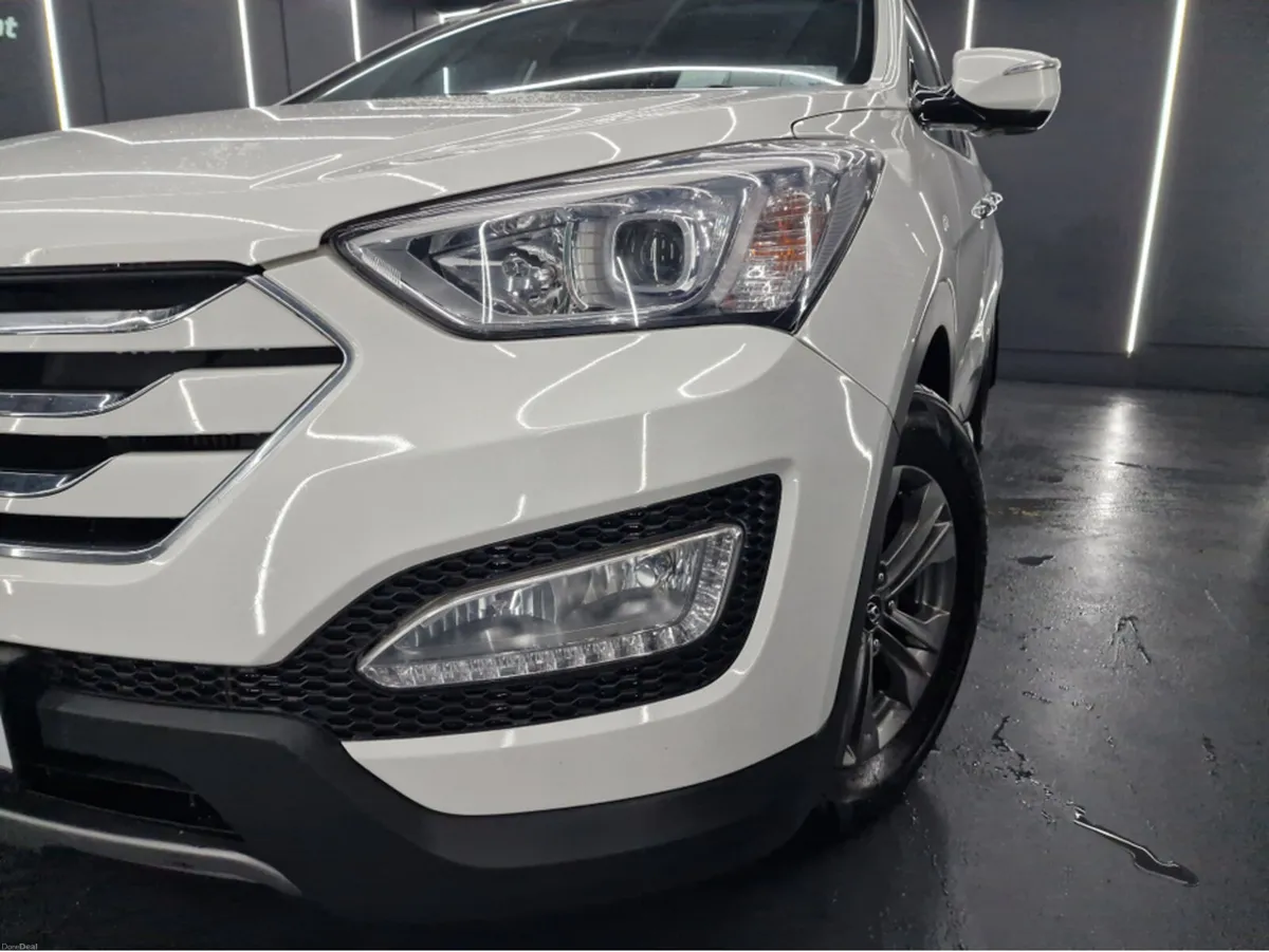 Hyundai Santa Fe 4WD SPECIAL EDITION 4 4DR - Image 3