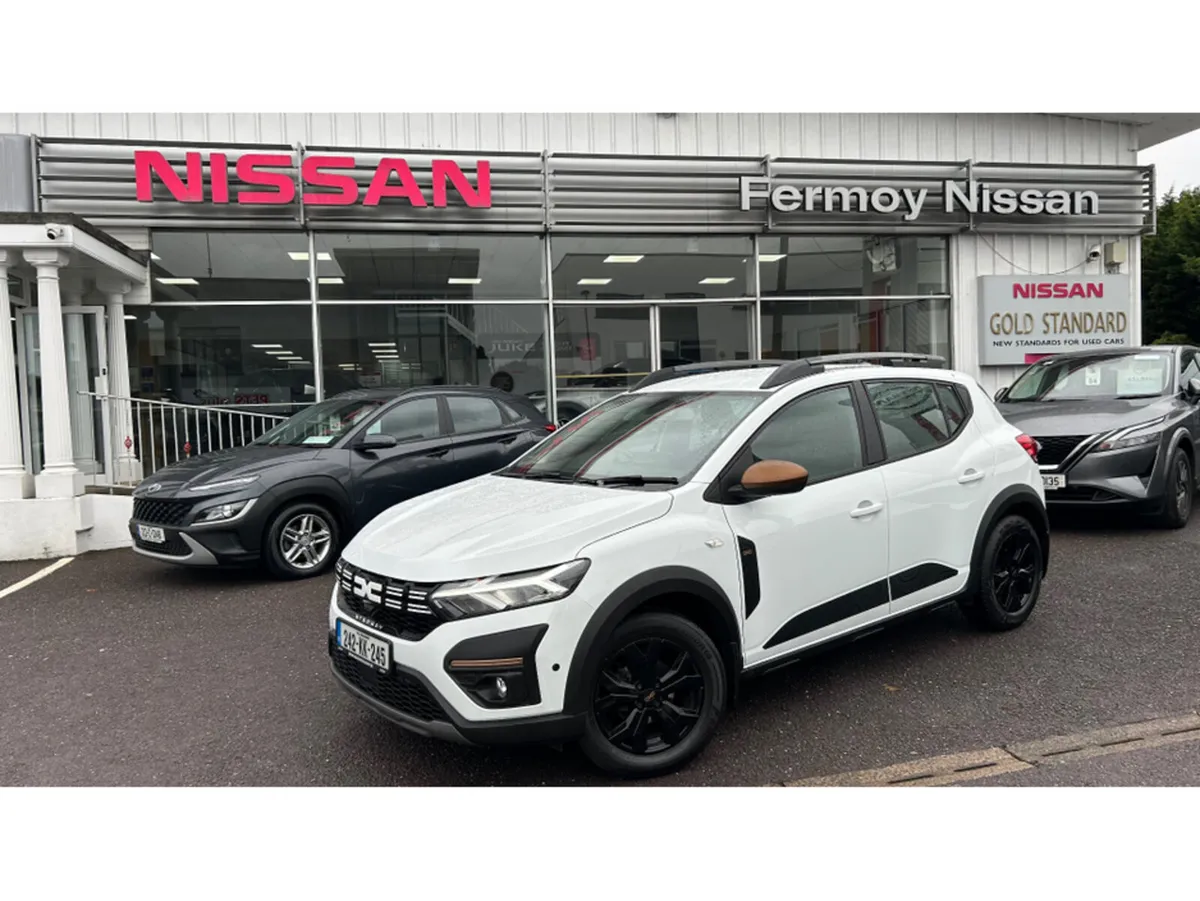 Dacia Sandero Stepway Camera Heated Seats EXTREME - Image 1