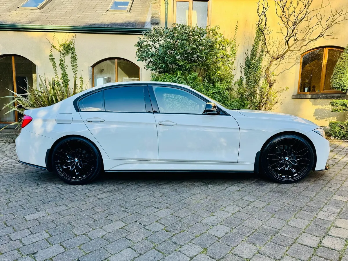 SORRY THIS CAR IS NOW RESERVED - Image 3