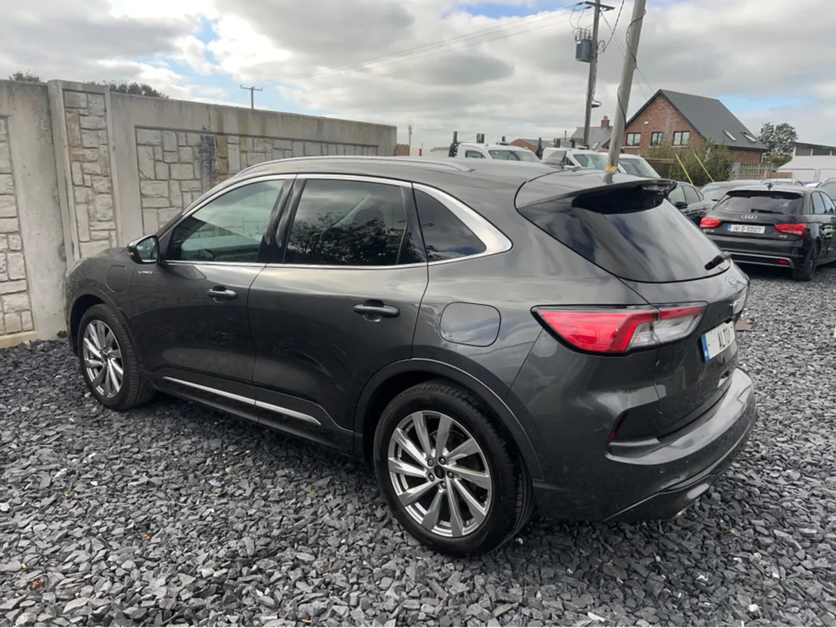 Ford Kuga VIGNALE PHEV CVT - Image 3