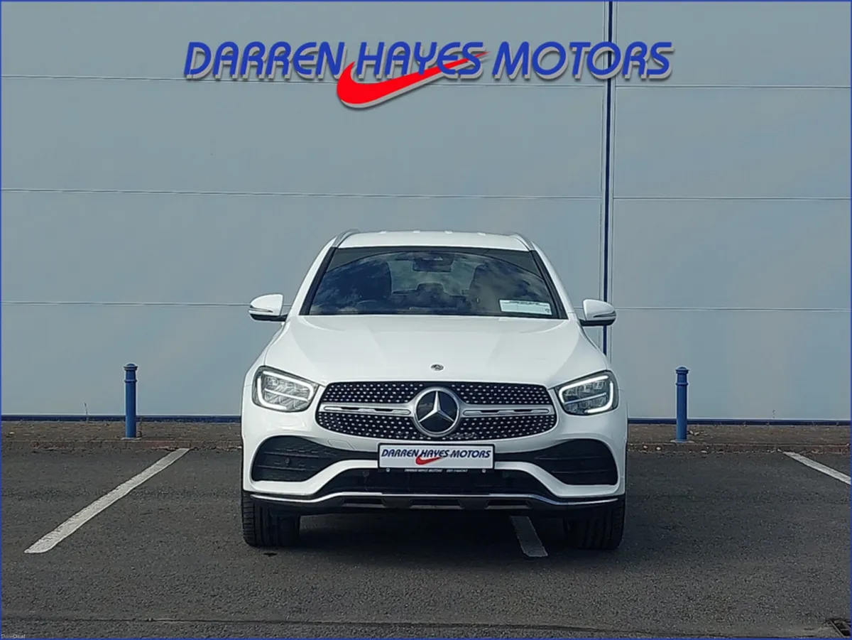 Mercedes-Benz GLC 300 AMG LINE PREMIUM DE 4MATIC - Image 3