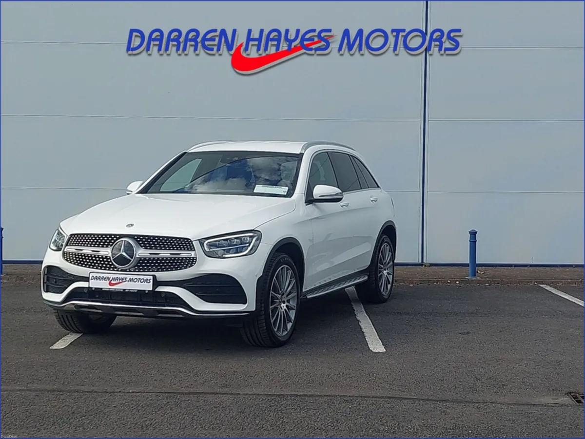 Mercedes-Benz GLC 300 AMG LINE PREMIUM DE 4MATIC - Image 2
