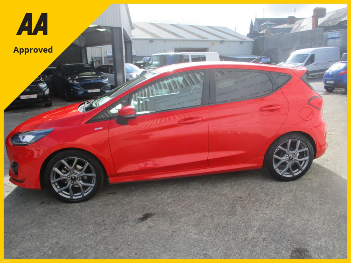 Ford Fiesta ST-LINE 1.0TURBO 125PS  SPORTS BODY KI - Image 6
