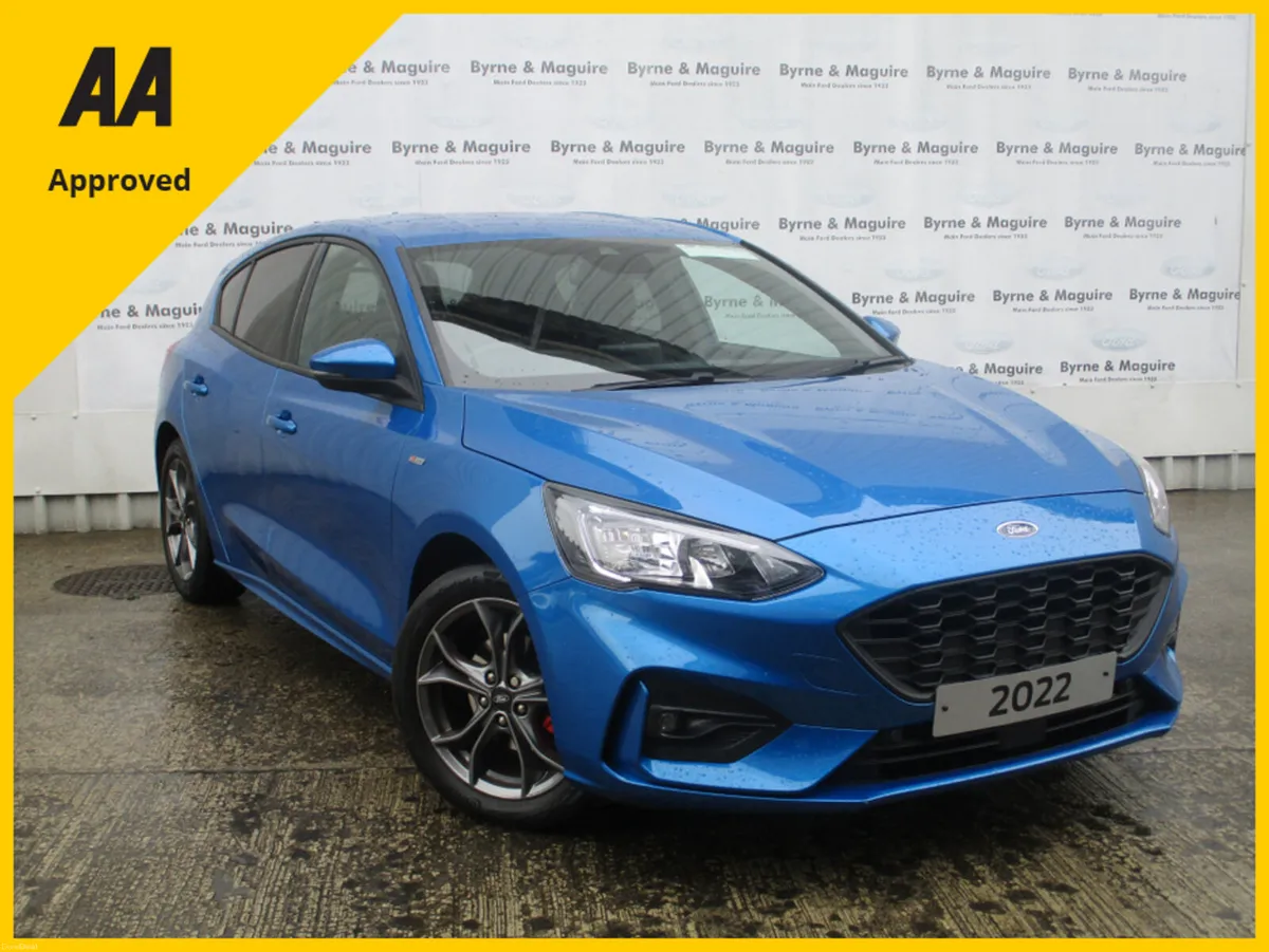 Ford Focus ST-LINE 1.0 PETROL   TOP OF THE RANGE M - Image 1