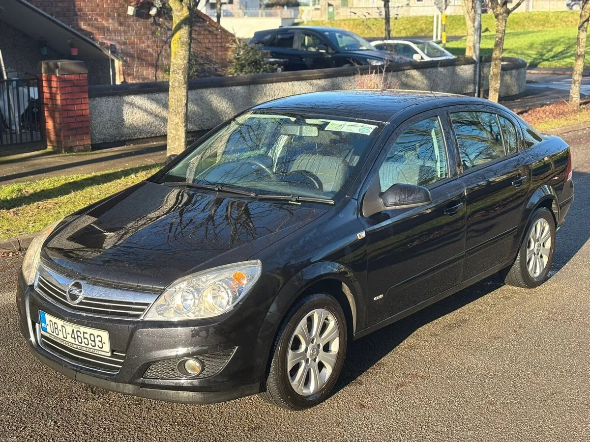 Opel Astra 1.6L NCT 10/26 Tax 7/26 only 109k mile - Image 3
