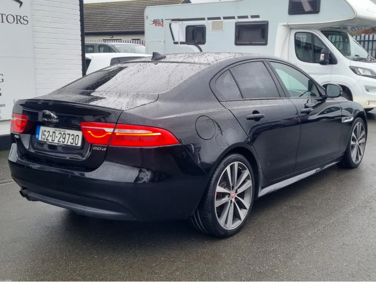 Jaguar XE 2.0 D R-SPORT 180 BHP - Image 4