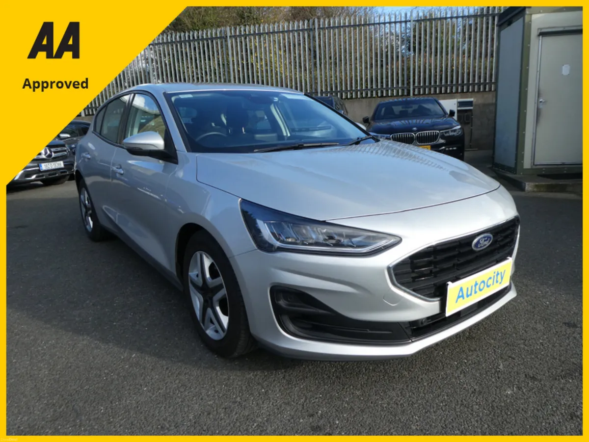 Ford Focus ZETEC ECOBLUE AUTO - Image 1
