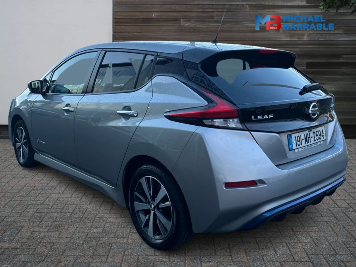 Nissan Leaf 40K EV SV 40KW '18 5DR AUTO 4DR - Image 4