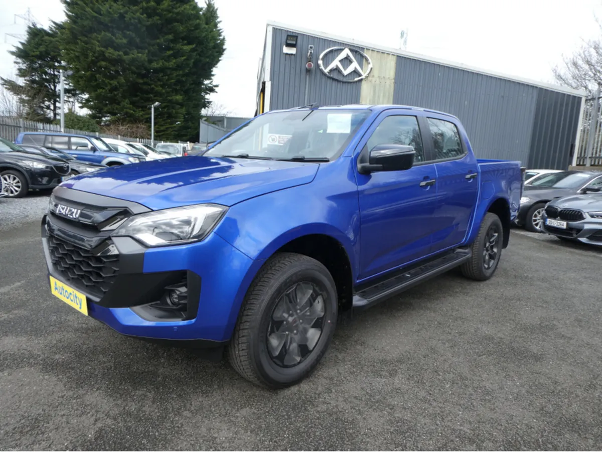 Isuzu D-Max LSE CREWCAB AUTOMATIC plus vat - Image 3