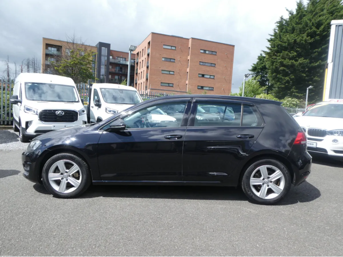 Volkswagen Golf TSI Bluemotion - Image 4