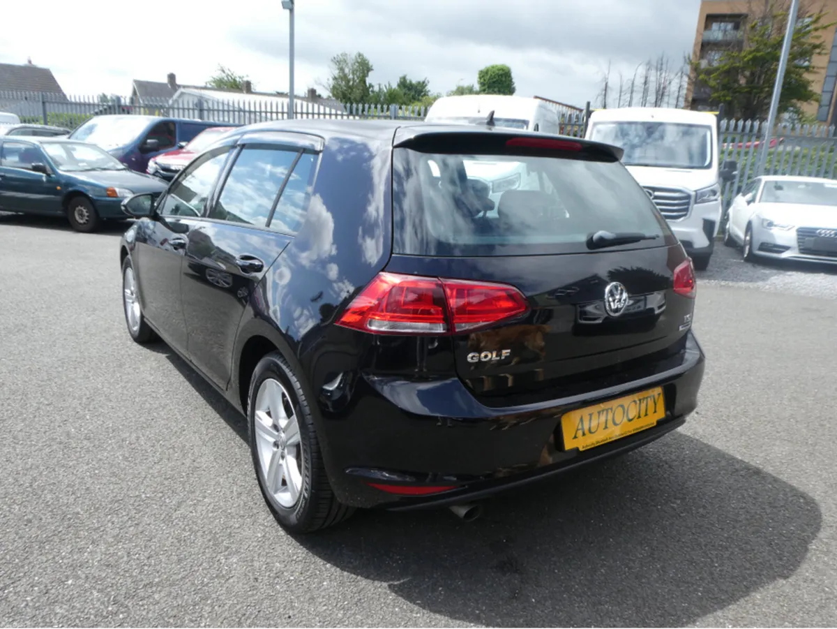 Volkswagen Golf TSI Bluemotion - Image 6