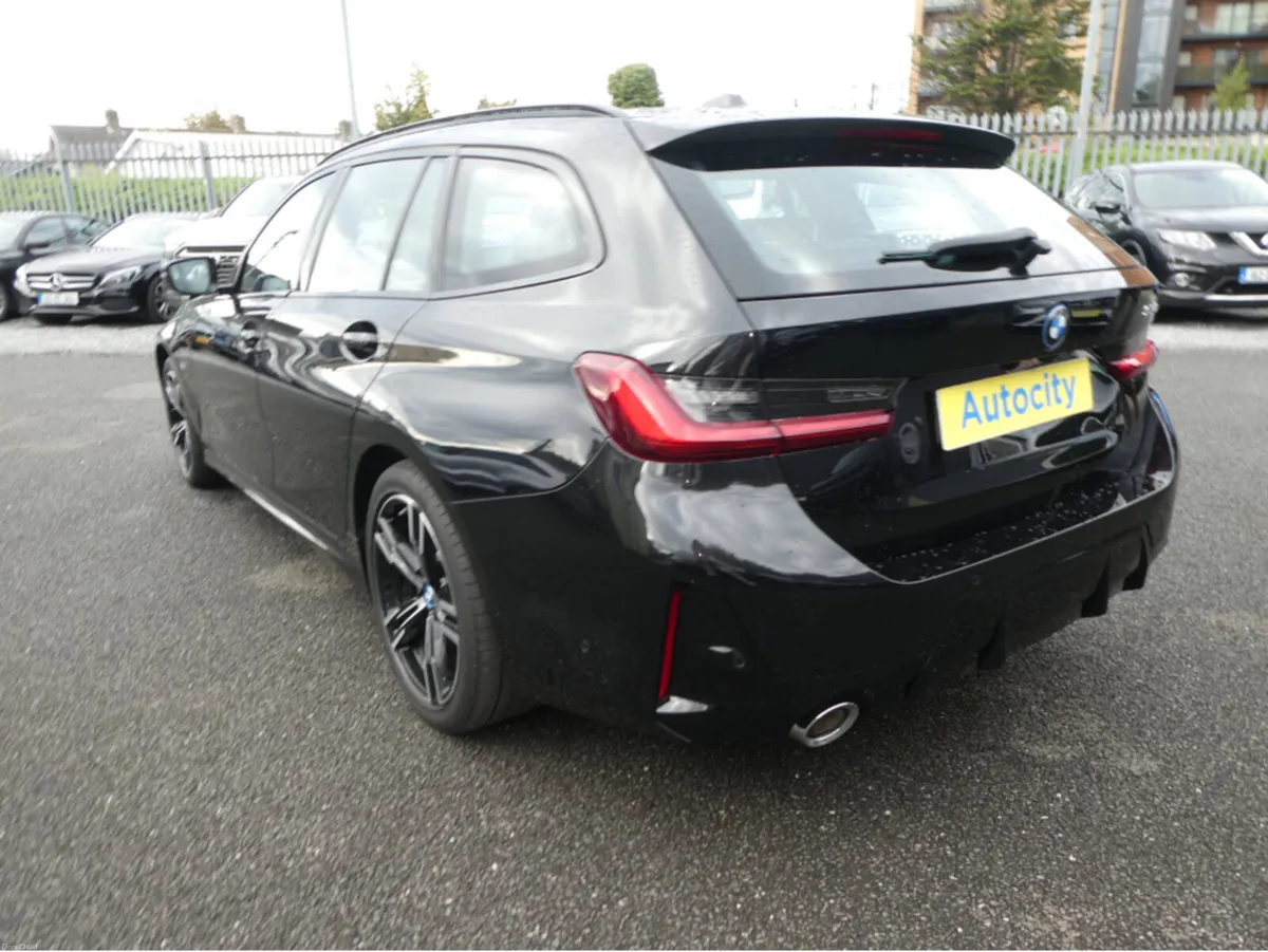 BMW 3-Series 330 E M Sport  292BHP Estate - Image 6