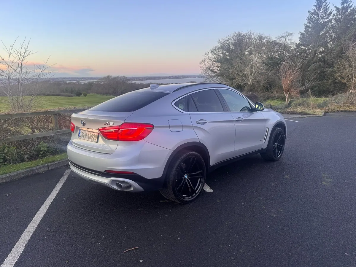 BMW X6 Sport with Low Mileage - Image 2