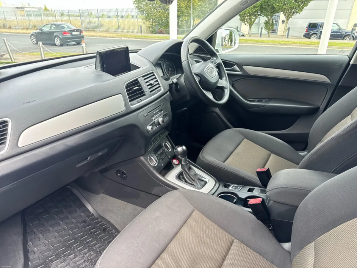 Audi Q3 1.4 TFSI Automatic - Image 3