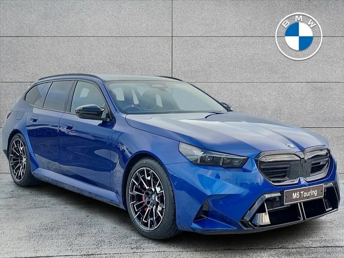 BMW M5 M5 Touring - Image 1