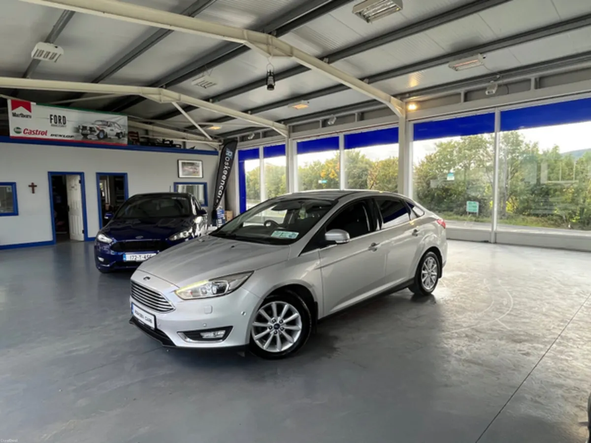 Ford Focus TITANIUM 1.5 TD 120PS 6SPEED 4DR - Image 3