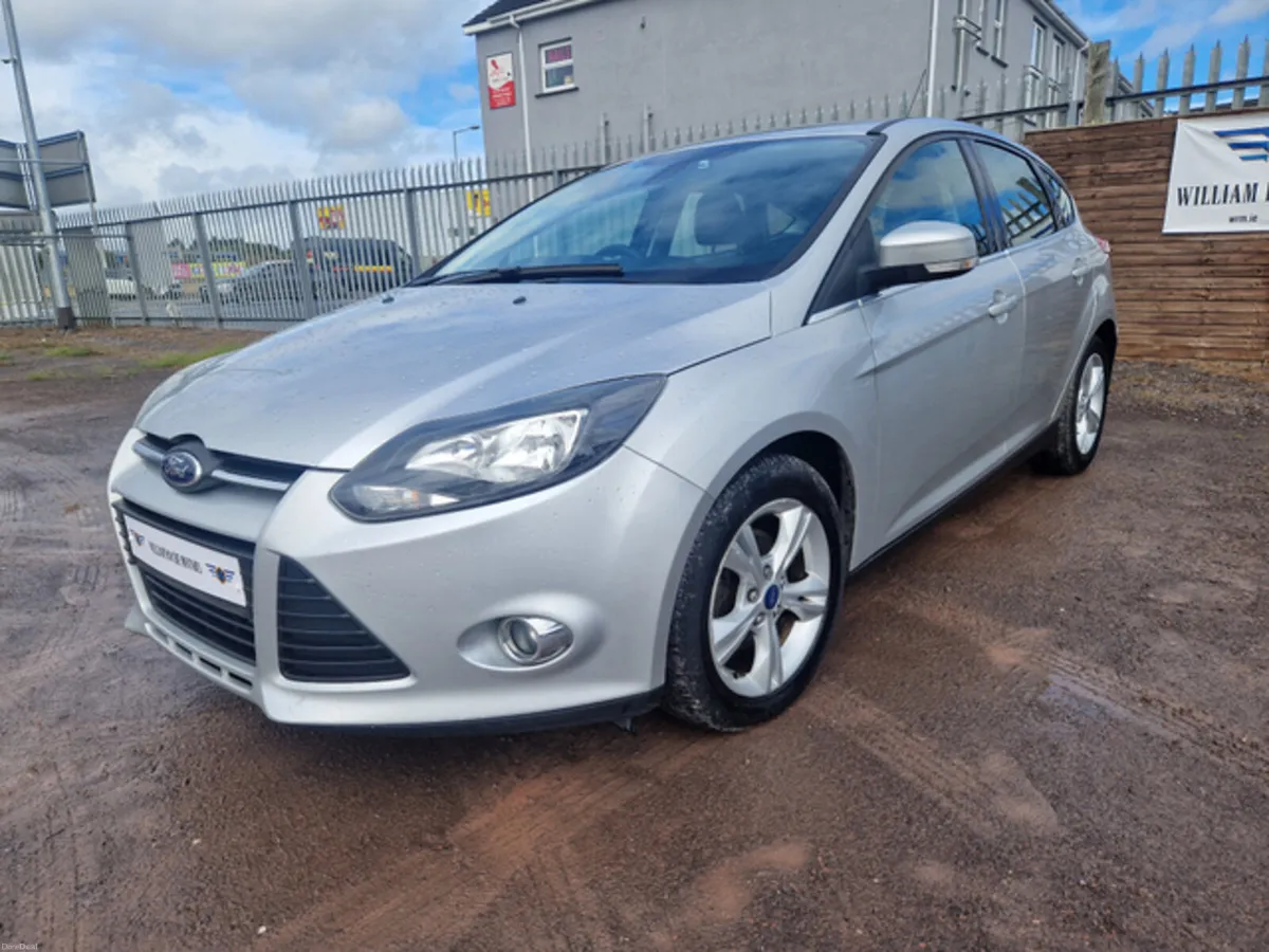 Ford Focus 1.6 TDCI ZETEC S/S 113BHP 5DR - Image 4