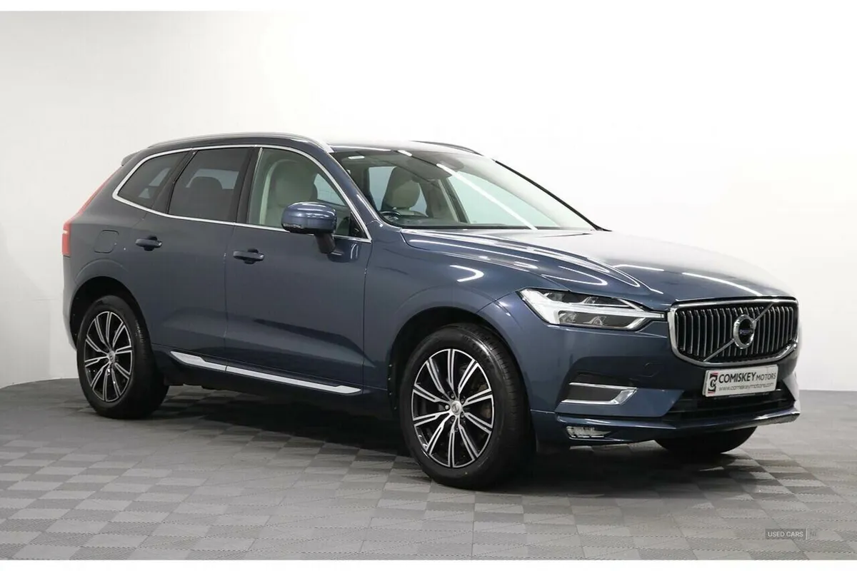 Volvo XC60 D4 Inscription - Image 1