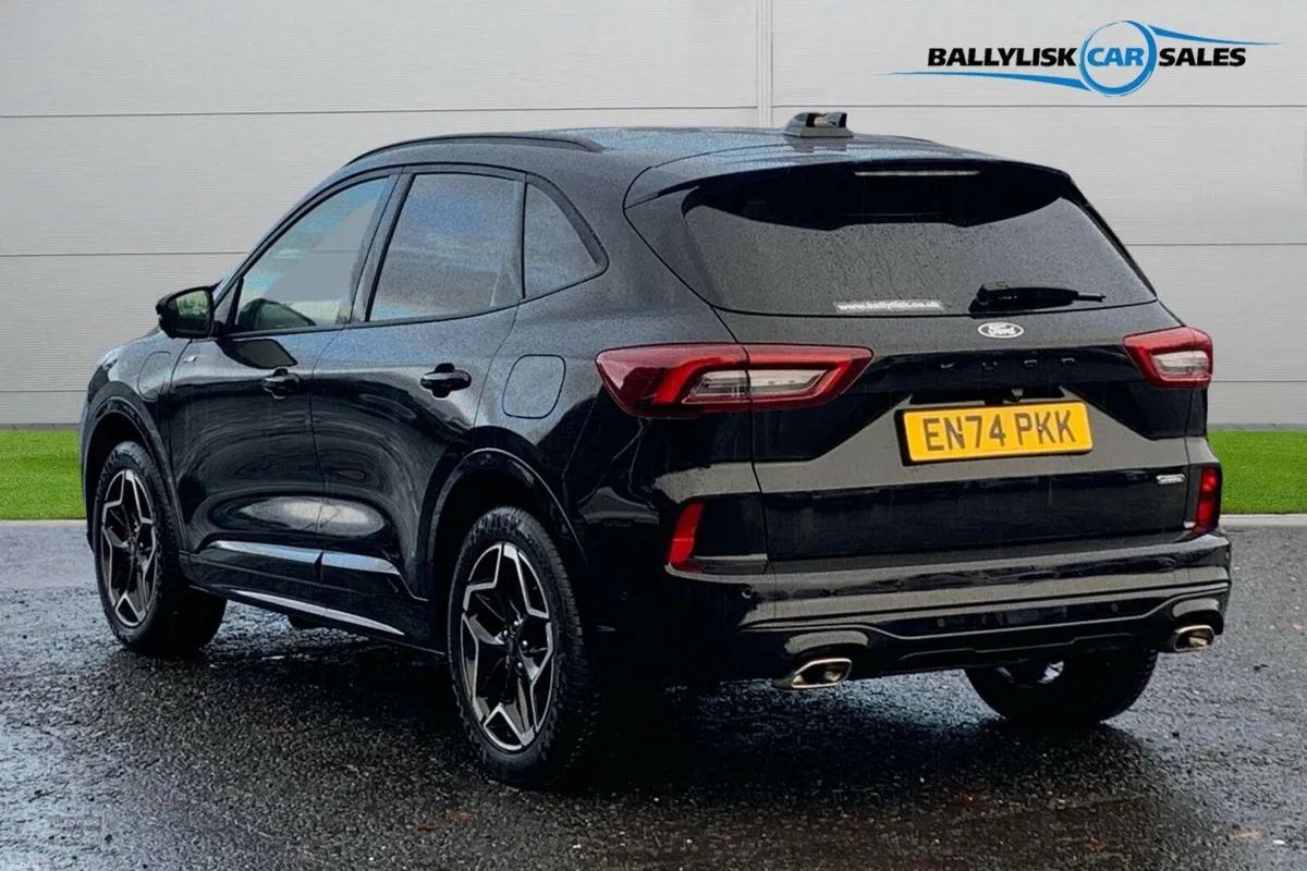 Ford Kuga 2.5 PHEV 14.4kWh ST-Line X in Agate Blac - Image 2