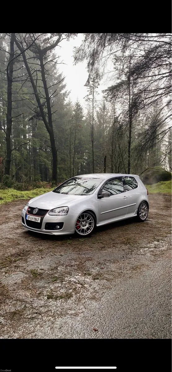 GOLF GTI EDITION 30 - Image 2