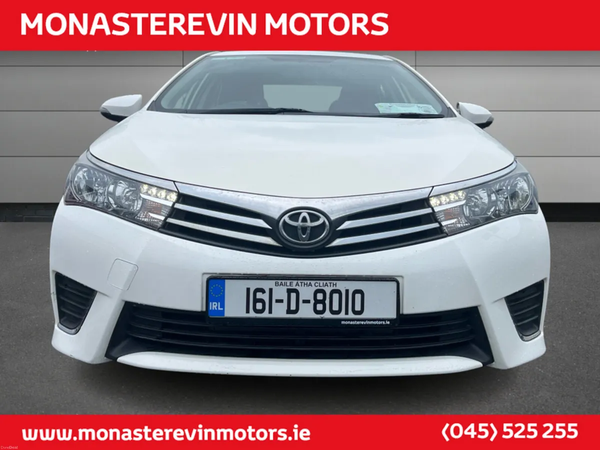 Toyota Corolla 1.33 TERRA 4DR - LOW MILEAGE - Image 4
