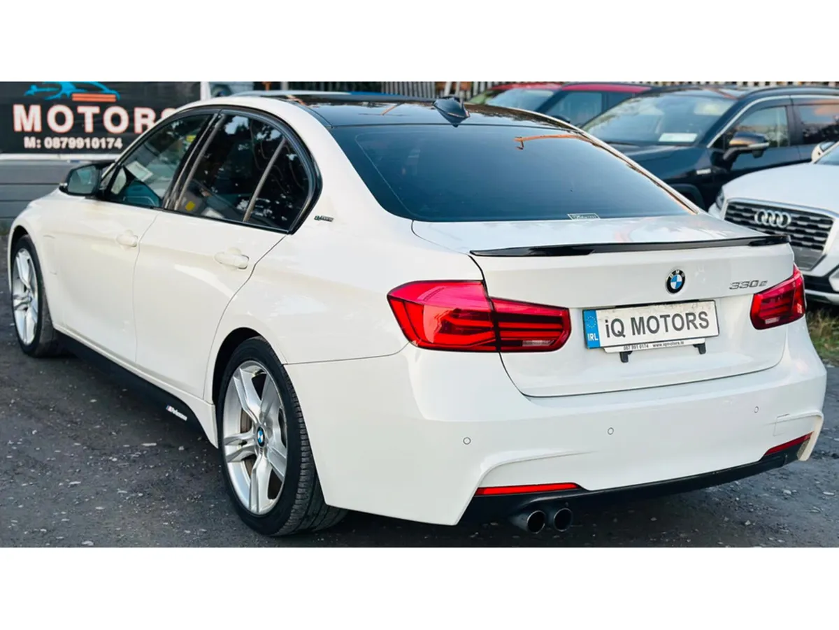 BMW 3-Series 330E M-Sport 2.0L  Automatic Plug-in - Image 4