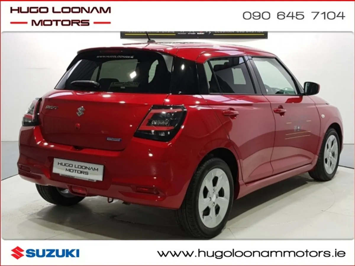 Suzuki Swift 1.2 HYBRID MOTION CVT - Image 4