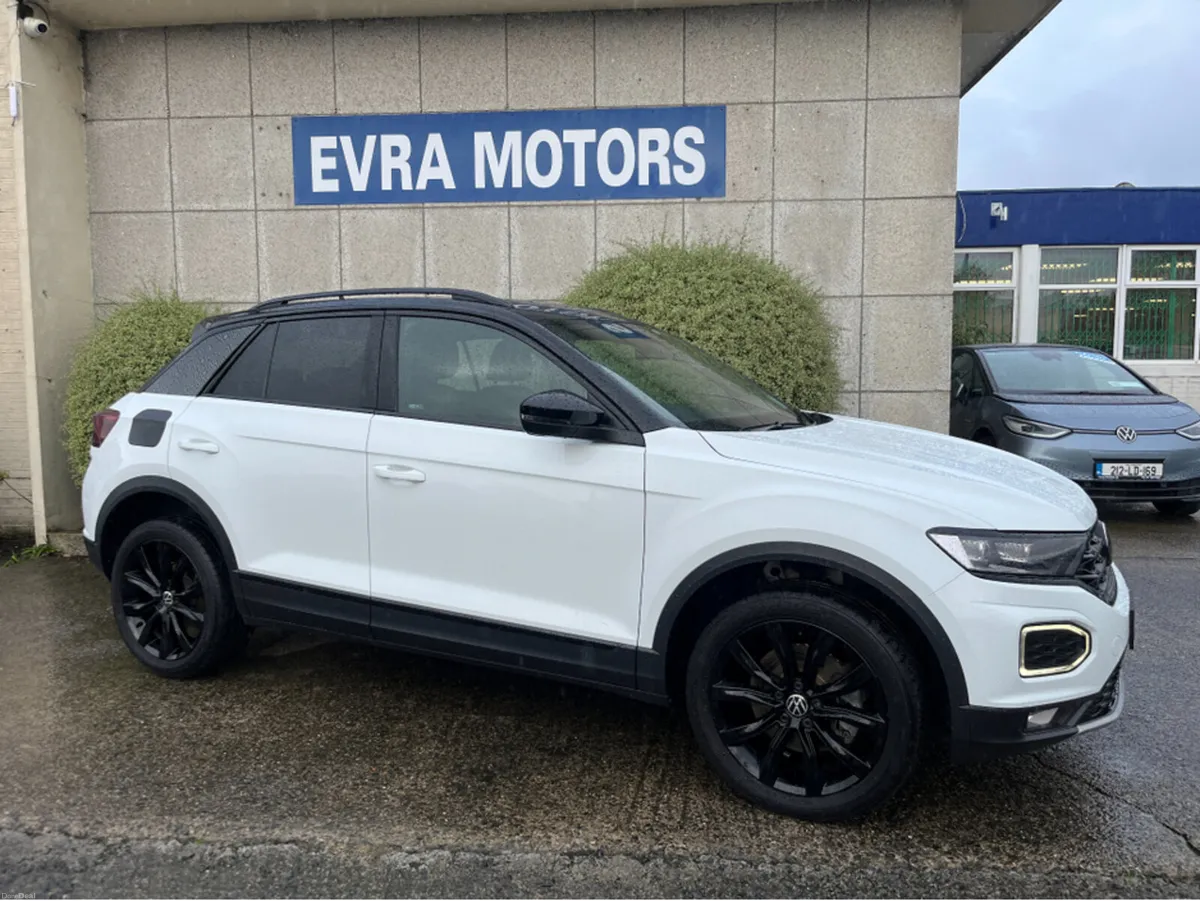 Volkswagen T-Roc STYLE BLACK PACK AUTOMATIC 2.0 DI - Image 3