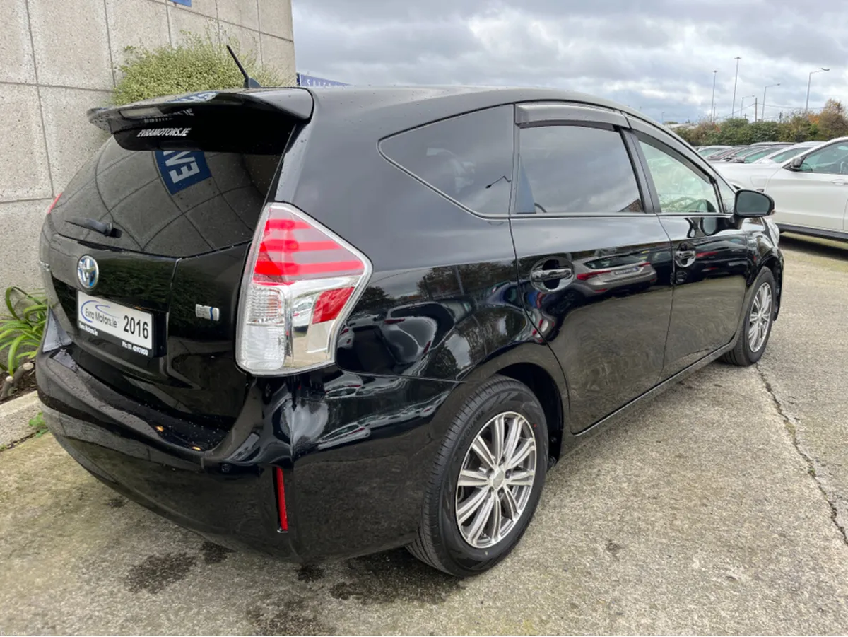 Toyota Prius 7 SEATER AUTOMATIC HYBRID 1.8 PETROL - Image 4