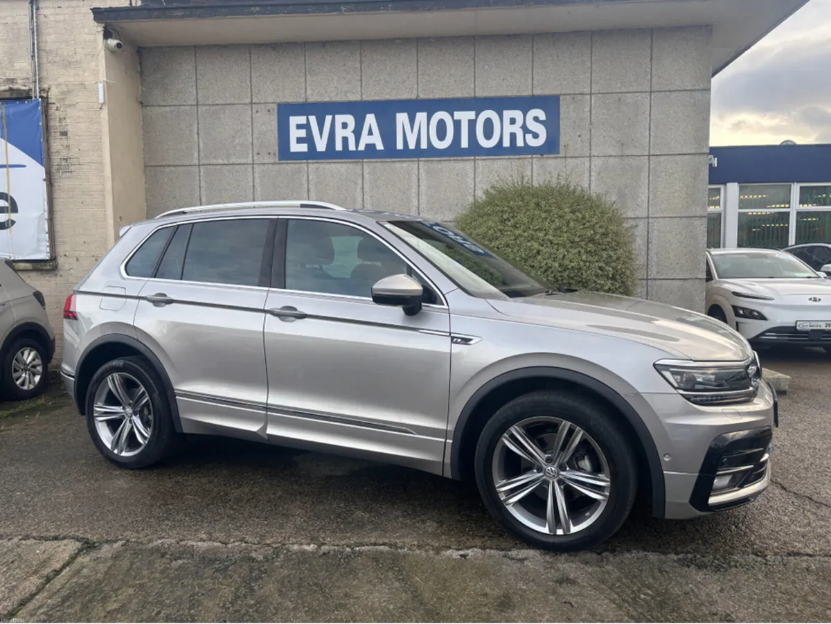 Volkswagen Tiguan R-LINE 4MOTION AUTOMATIC 2.0 DIE - Image 3