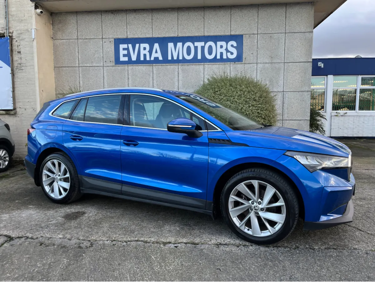 Skoda Enyaq 80 IV ELECTRIC //BIG BATTERY//SAT NAV/ - Image 3