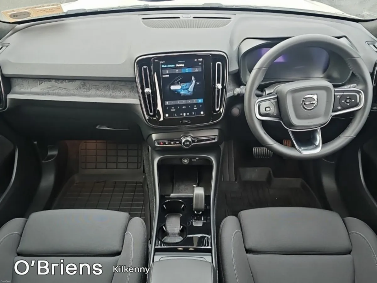 Volvo XC40 RECHARGE PLUS EXTENDED RANGE 238 BHP AU - Image 2