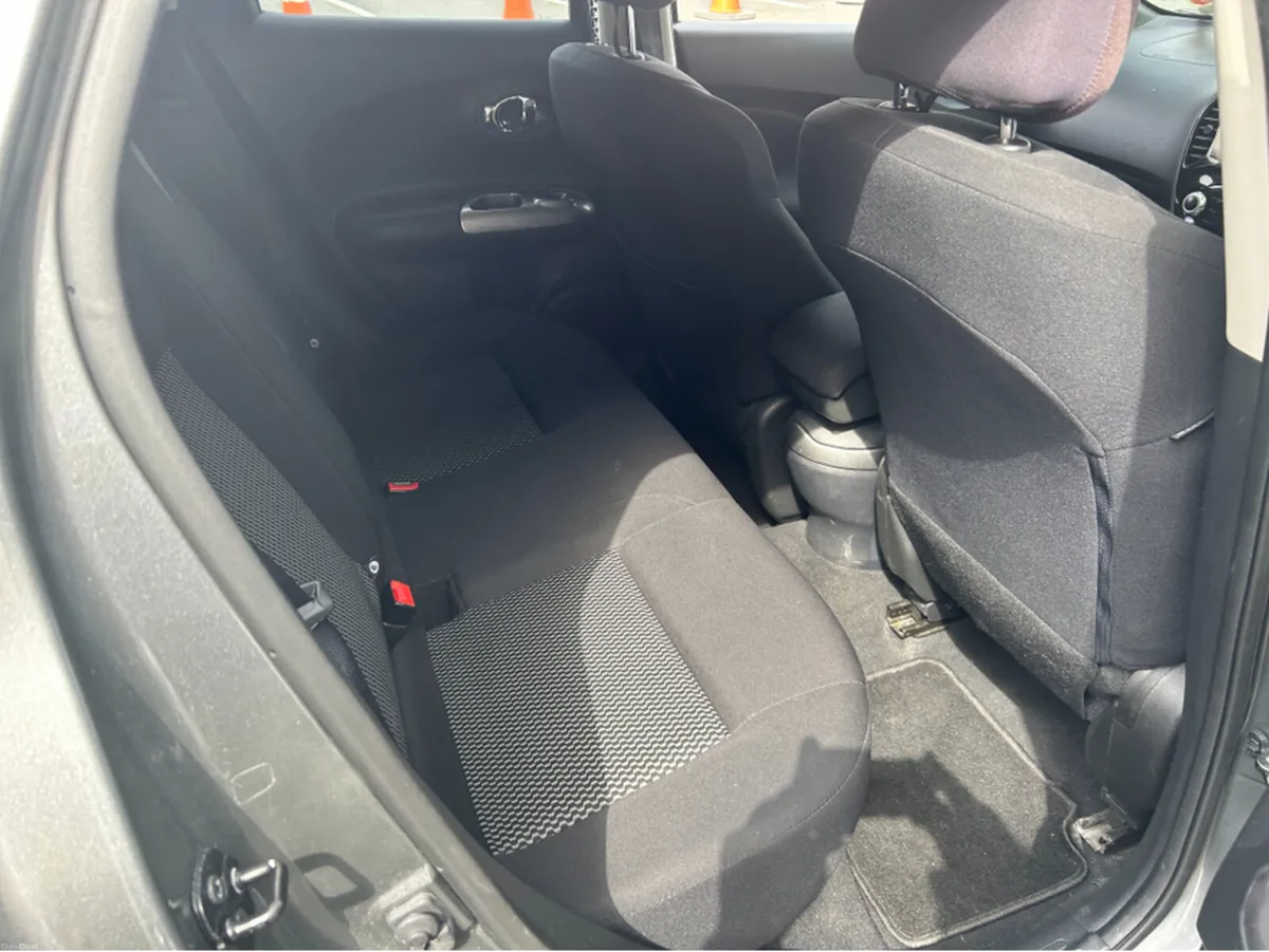 Nissan Juke 1.2 SV RED //ONLY 67000KLMS///I OWNER - Image 4
