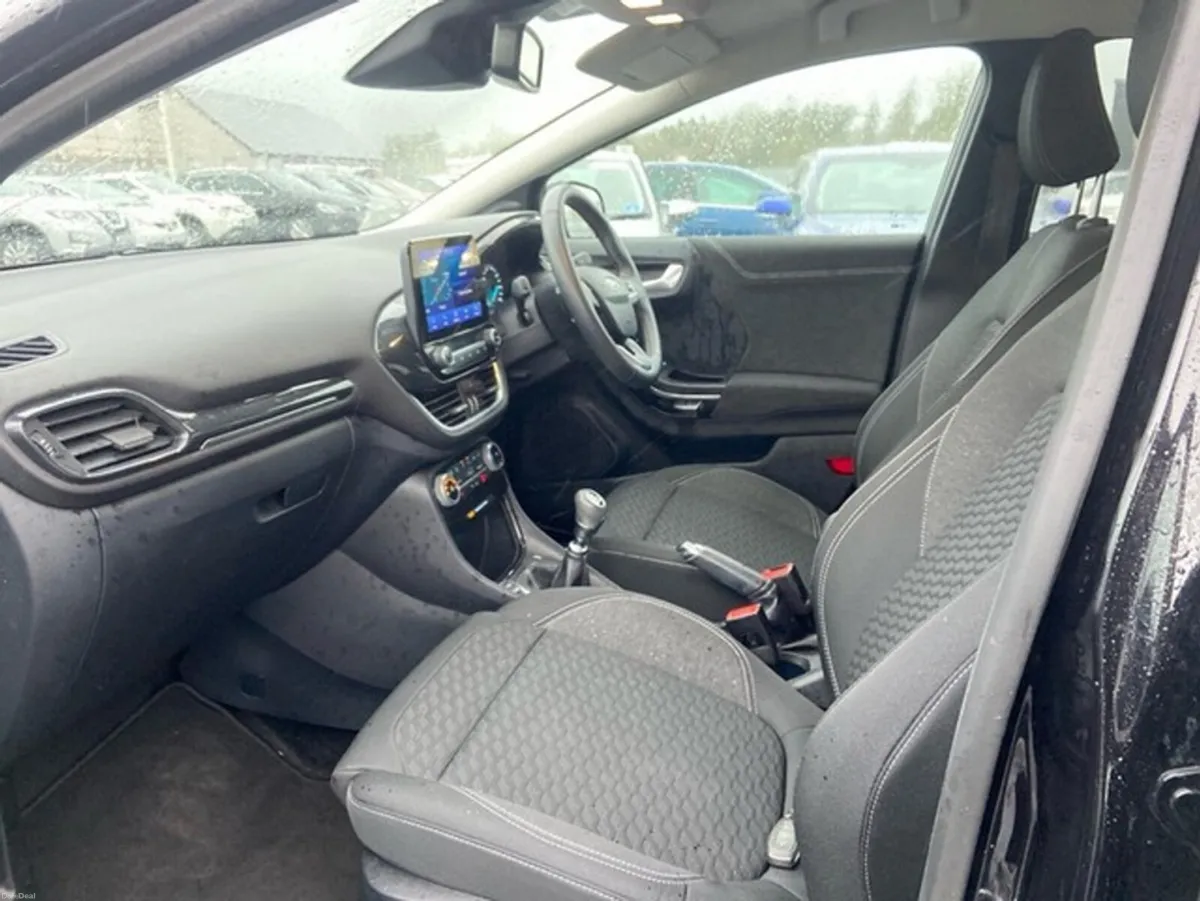 Ford Puma TITANIUM 5DR 1.0T 125 MHEV M6 FWD - Image 6
